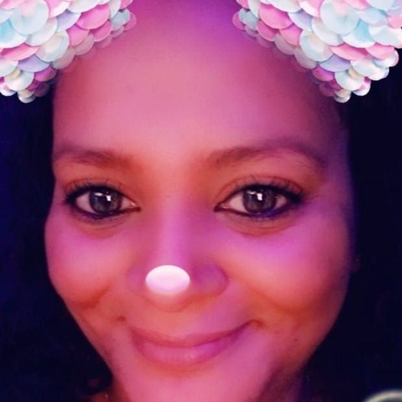 Meet your Posher, Derixa - Picture 1 of 1